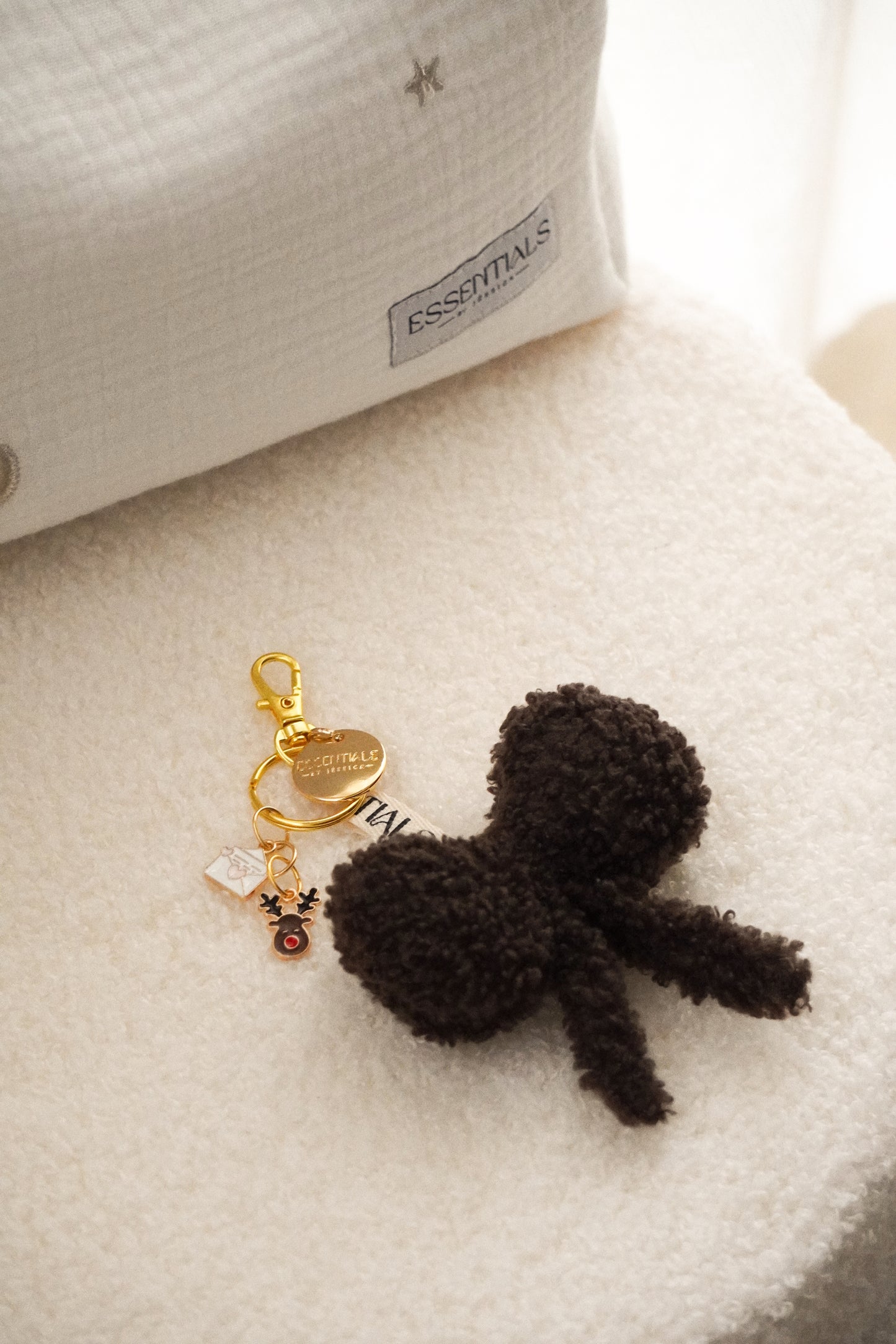 BOW CHOCOLATE Keychain