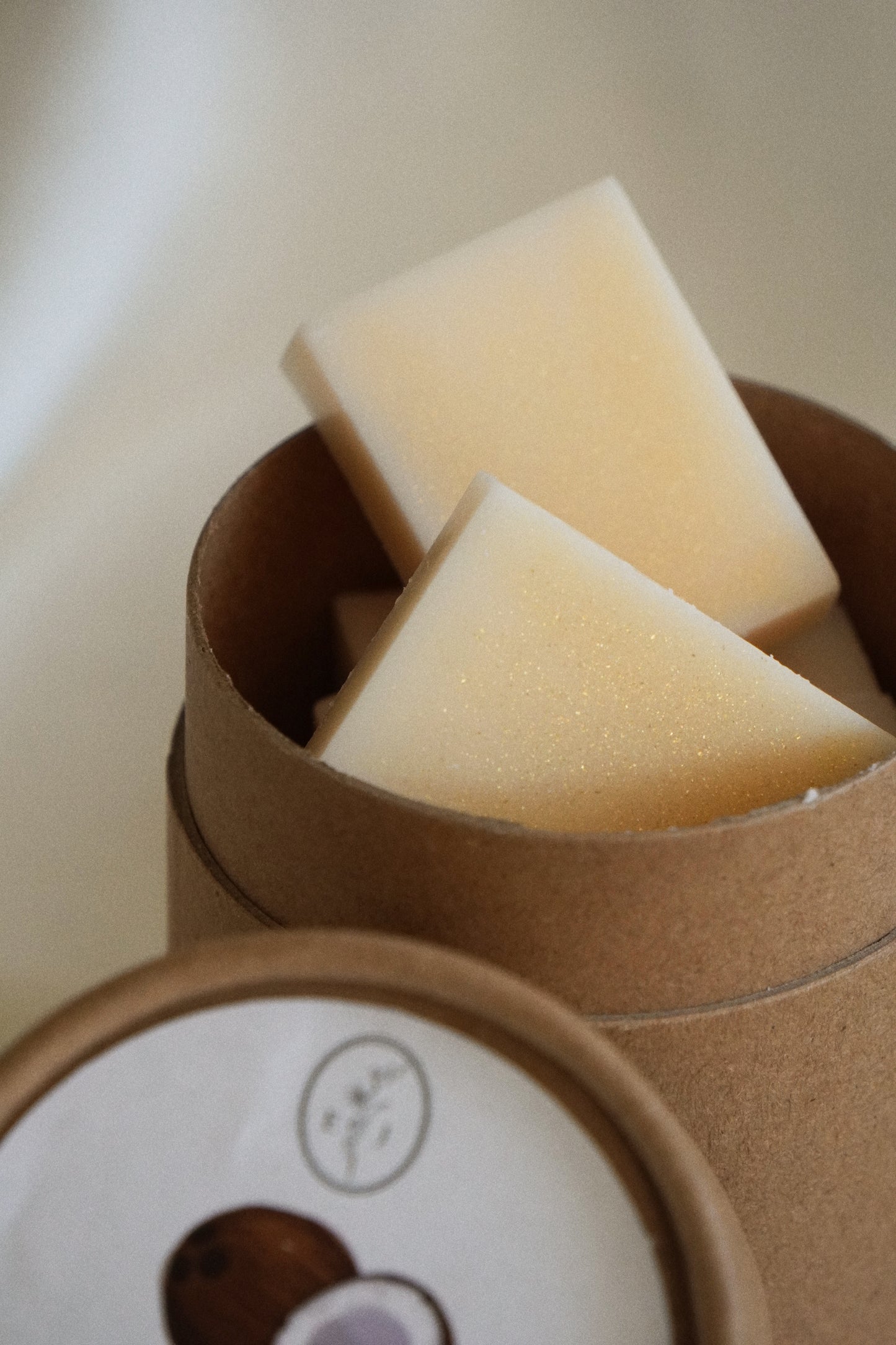 COCONUT & VANILLA Wax Melts