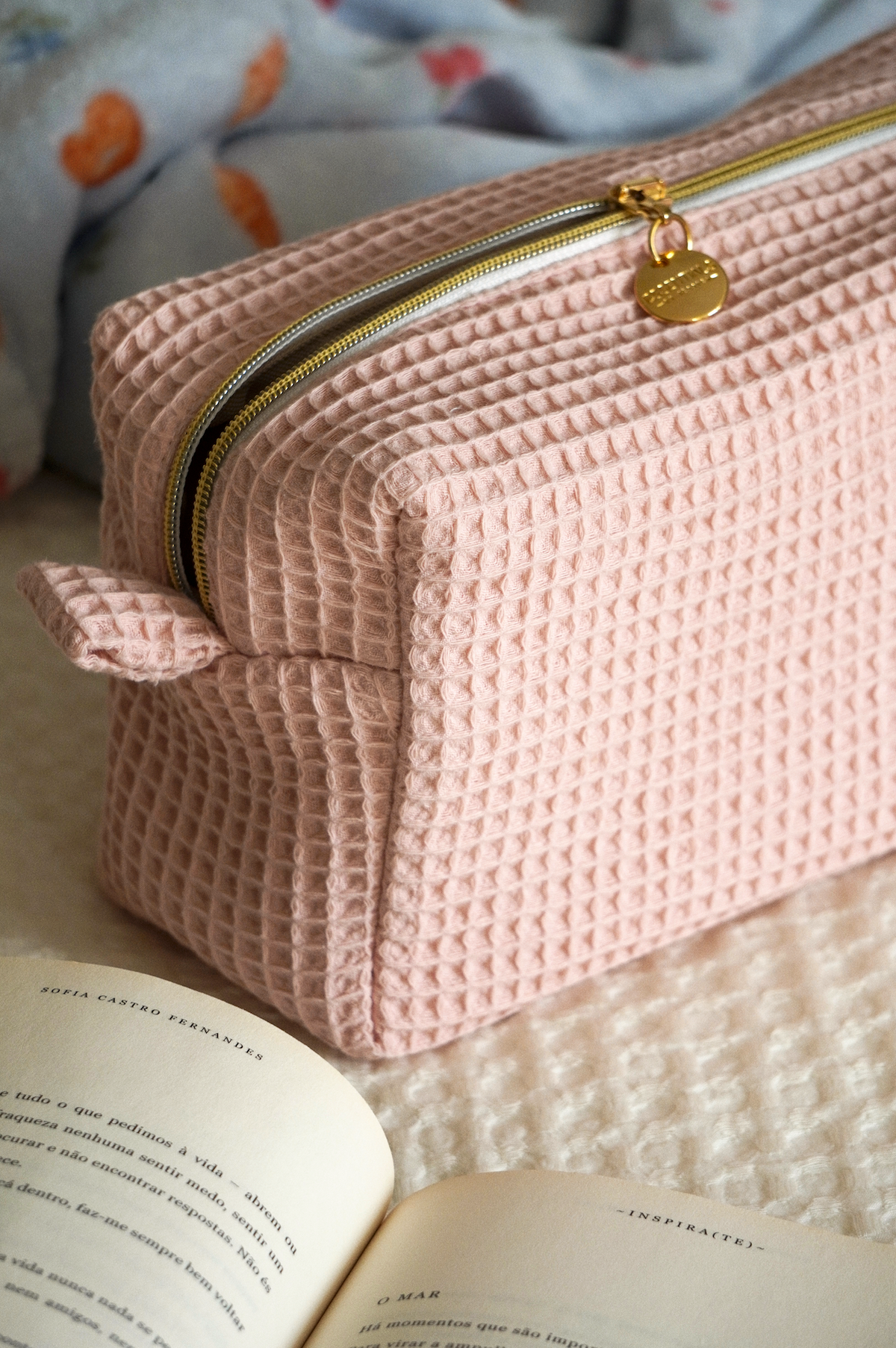 WAFFLE ROSE Medium Bag