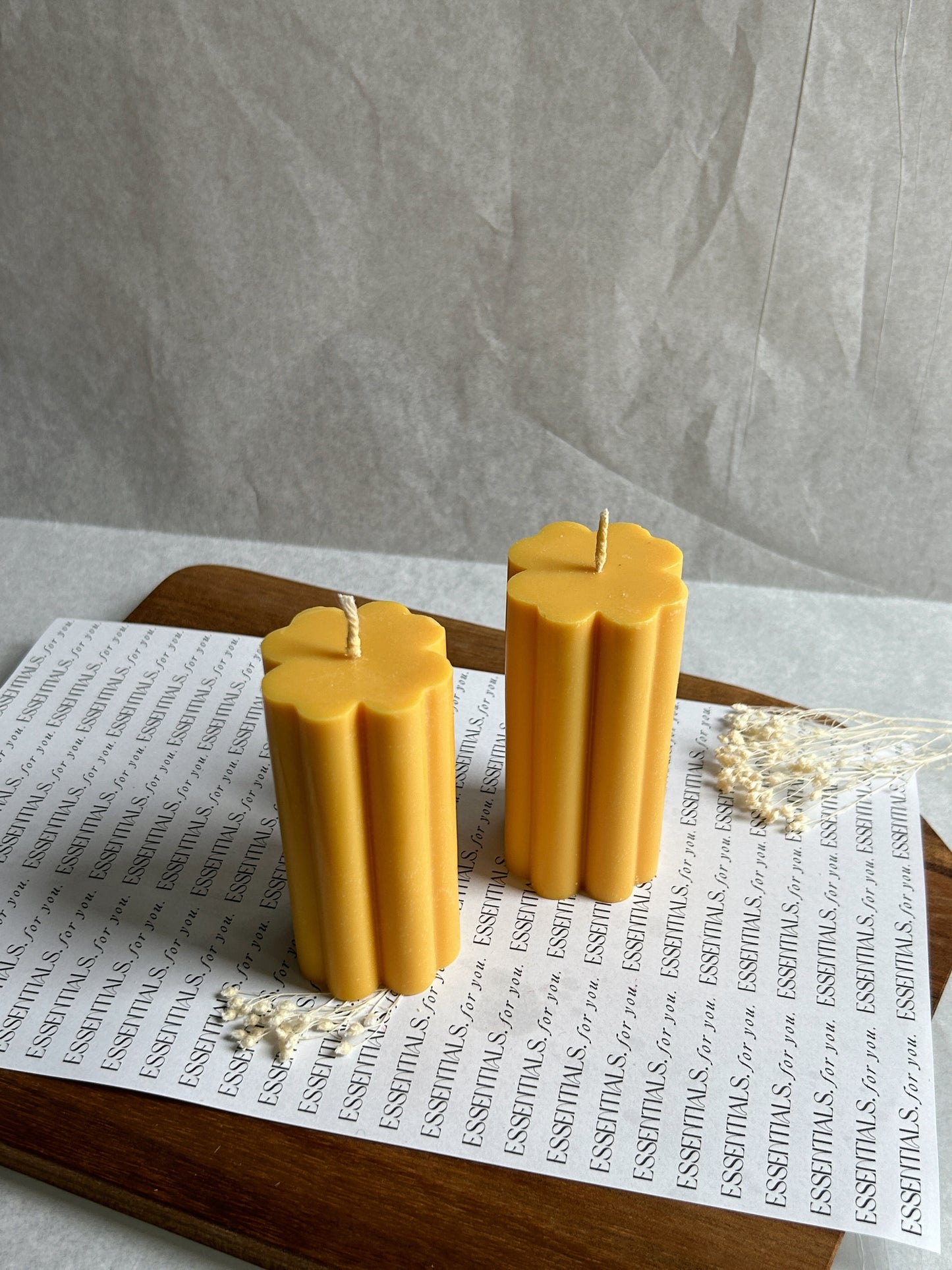 FLOWER PILLAR Candle