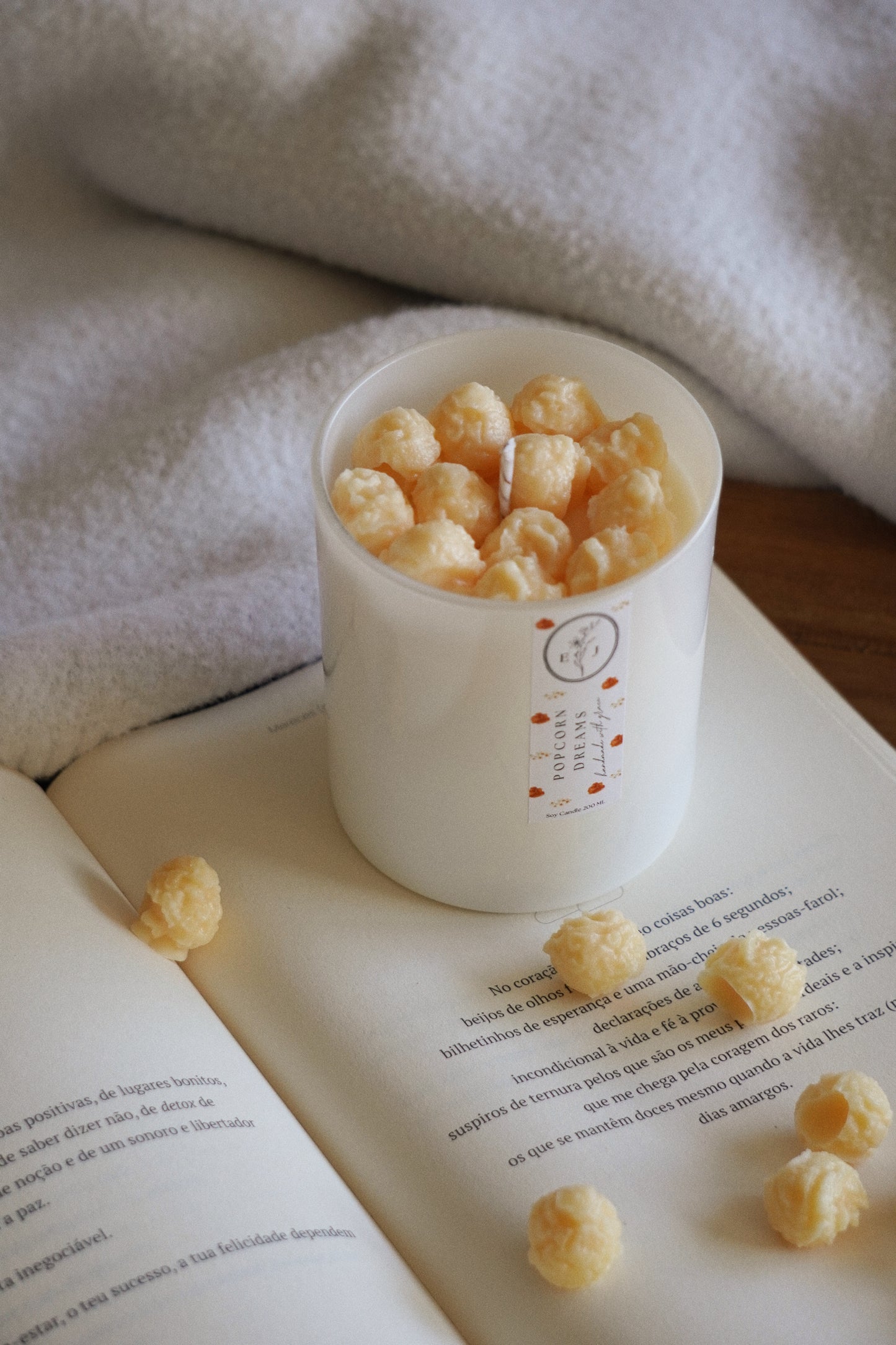 POPCORN DREAMS Vela
