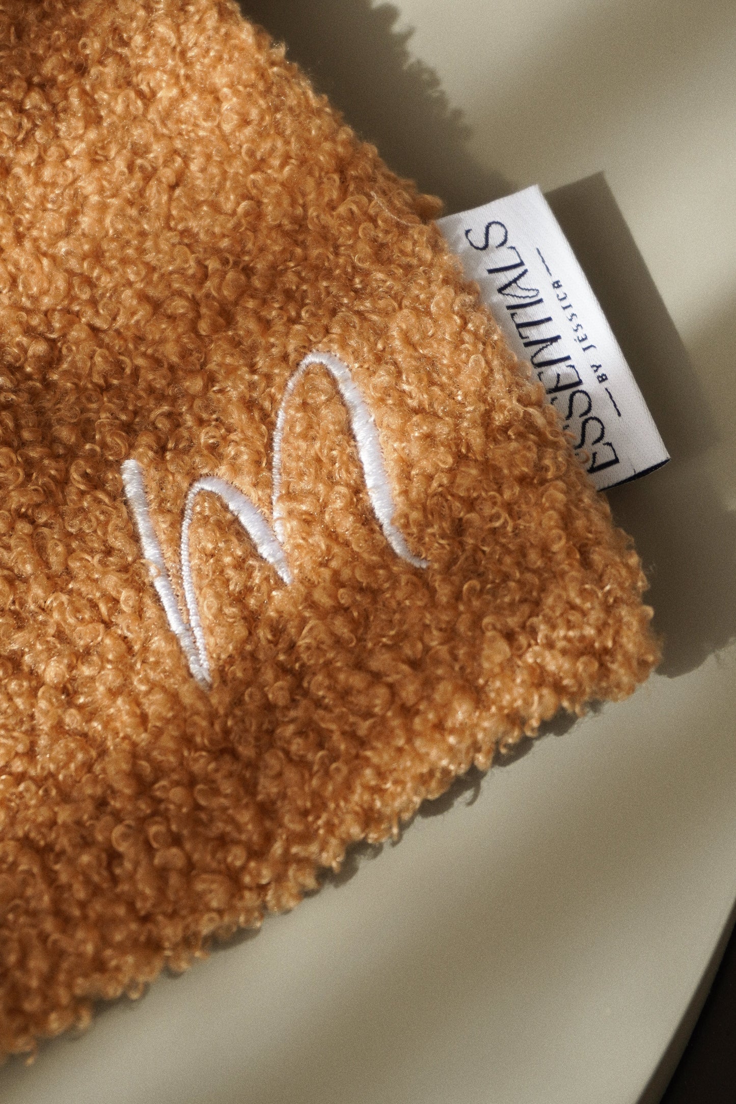 TEDDY CARAMEL Wallet Bag