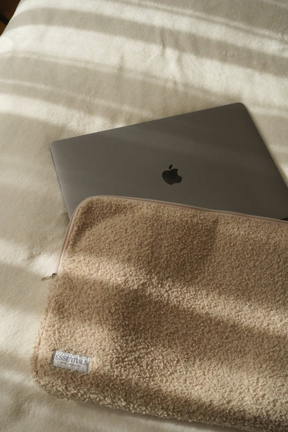 TEDDY LATTE Laptop Bag In - Silver Edition