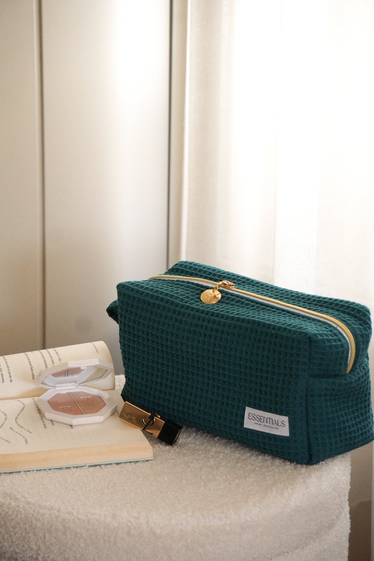 WAFFLE EMERALD Medium Bag