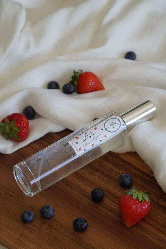 WILD BERRIES Spray